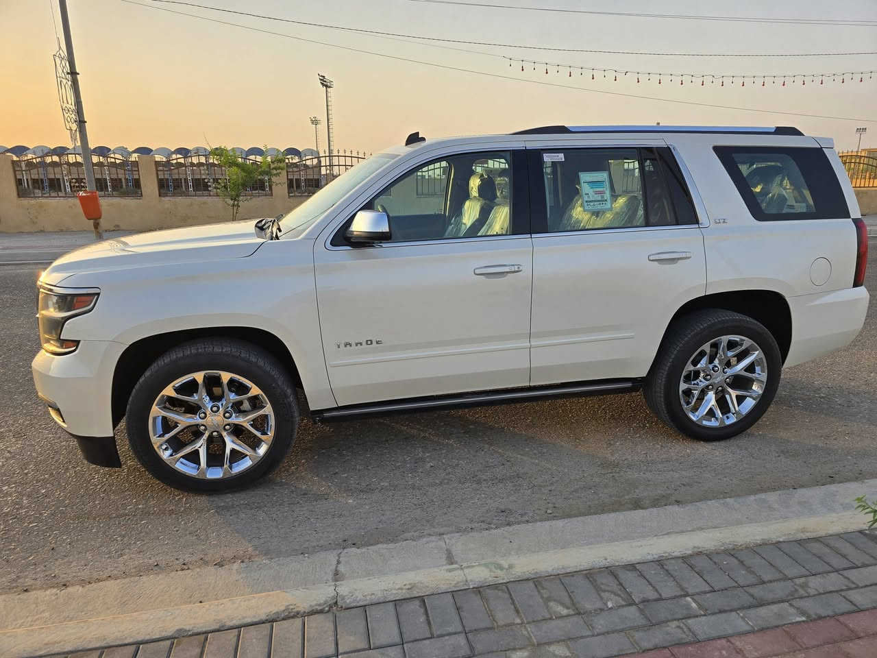 السلام عليكم

تاهو 2015 LTZ الممشى 180 الف كم

خليجي وكالة الغانم رقم بصره مكفولة كفالة عامة ما عدا بارد الجاملغ الامامي الايمن على كد جف اليد

محرك كير كفالة

حجم المحرك 5300

كشنات جلد كهرباء + تبريد + تدفئه

خزن ميموري

رادار امامي

رادار خلفي

تنبيه الخروج عن المسار

الستيرن كهرباء + تدفئه

شاشه + قاصه

كاميرا خلفيه

فتحه بالسقف

دواسات كهرباء

صندوق كهرباء

حساسات امامي

حساسات خلفي

لون صدفي السعر المطلوب 350 وبيها مجال قليل المكان البصره قضاء المدينة رقم الهاتف ***********
