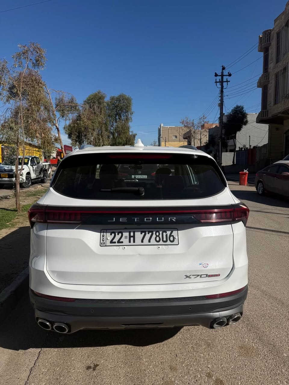 سيارة عائلية 7 ركاب، نظيفة جداً واستعمال خفيف.

🔹 محرك 1.5 تيربو اقتصادي وقوي
🔹 قير أوتوماتيك DCT
🔹 شاشة وسطية + عدادات رقمية
🔹 كاميرا خلفية + حساسات
🔹 تشغيل بصمة + دخول ذكي
🔹 مكيف خلفي
🔹 جنوط 18
🔹 أنظمة أمان ABS + ESP

ماشية 100 الف كيلو
السيارة كلين تايتل
بيها بس طخة بسيطة بالباب موضحة باخر صورة

السيارة مريحة وواسعة ومناسبة للعائلة والسفر.

📍 الموقع: أربيل - عينكاوا
💰 السعر: 160 وبيها مجال
📞 للتواصل: *********** أربيل, العراق
