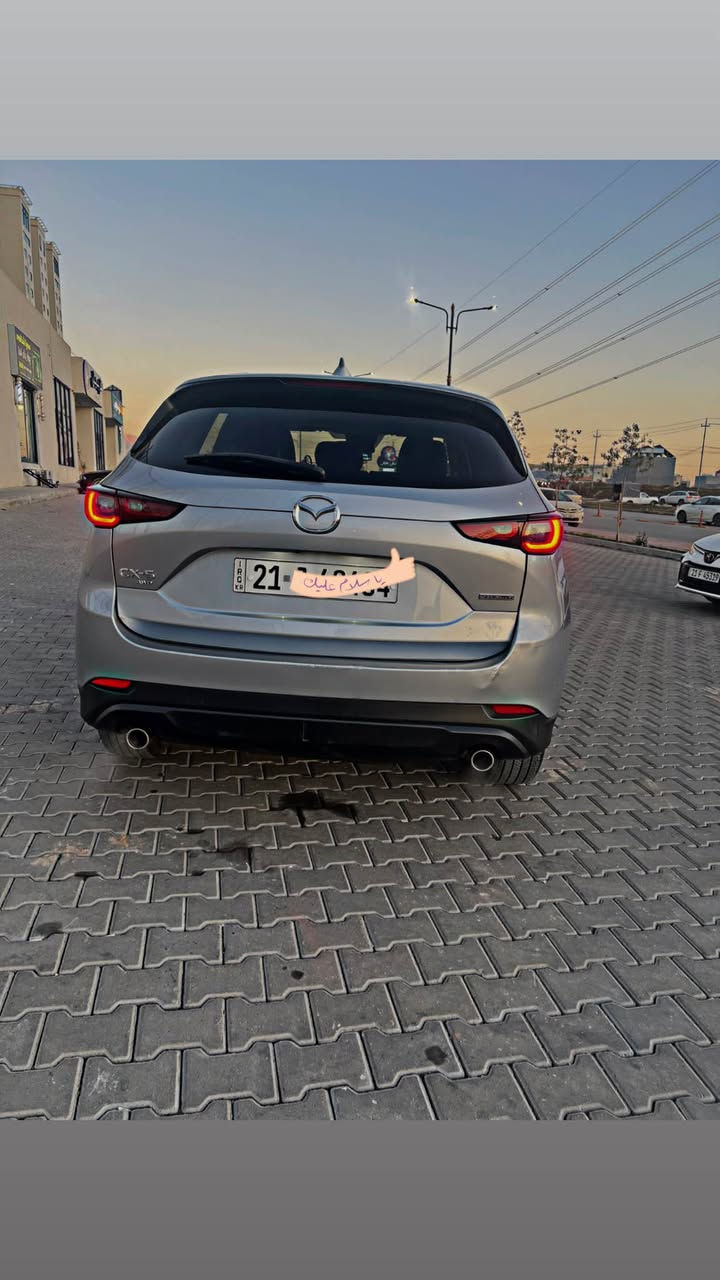 ڤرۆشتنی خیرا بە پارەی جیبئ
مازدای cx5
مەکینە ٤ بستۆن ٢.٥ بئ تۆربۆ مەرخوب
دەبل ئەکسل
ڕادار 
ئاوینە ڕادار ڤۆتۆ
کوشن جلدو شاموا
کوشن هیتەر کارابا 
سوکان هیتەر
خەتی جادا 
سنوق شەڤت
دەبل گیڕ تۆماتیک ئادی سپۆڕت
تەنیا ١٨ مایل ڕۆشتوە 
٤ تایەی لۆک بۆ بەستوە 
بۆیاخ ٣ بارجەی پیشی یرباگ بەس سوکان تەقیوە سیتەمە
تۆزی ناوی گرتوە شانسیو سەرە دەبل بە شەرت 
ڕەقەم شەنسیم داناوە هەمو گیانی بە شەرت
سەنەوی بە ناوی خۆمە تا ٢٠٣١ 
وەک نرخ ١٥٨ مەجال کەم
زم ت ***********
کورد سیتی ٢ السليمانية, العراق
