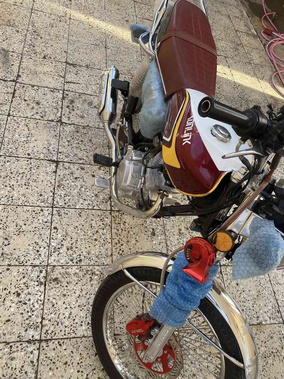 دراجه موديل 25استخدام قليل جدا مانقصه برغي السعر 650وبيها مجال للشري
*********** فقط واتساب
