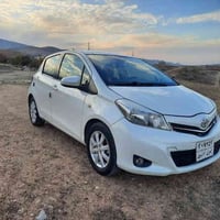 يارس ٢٠١٤ • قير اوتوماتيك • شقلاوة