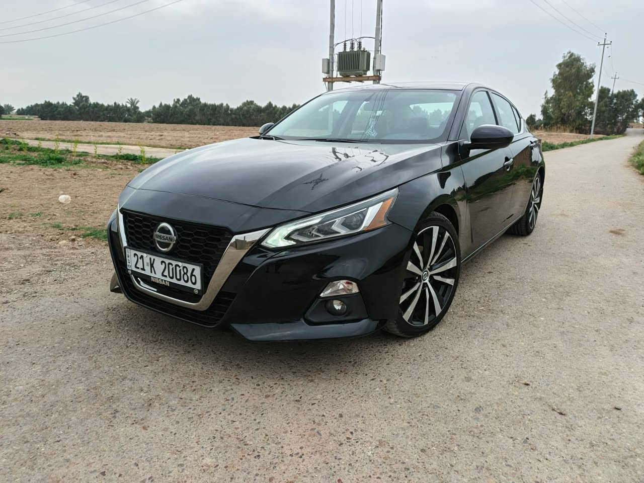 السلام عليكم التيما موديل 2019مواصفات SR
صورة حادث موجوده حادثه حيل حلو بجم كبس
ماشية 65ميل 
بيه قطعتين صبغ جاملغ وباب 
رقم وسنوية جديد شرط تحويل
مكان سيارة بغداد
محرك وكير بشرط
السعر 145 وبيه مجال
للاتصال ***********
