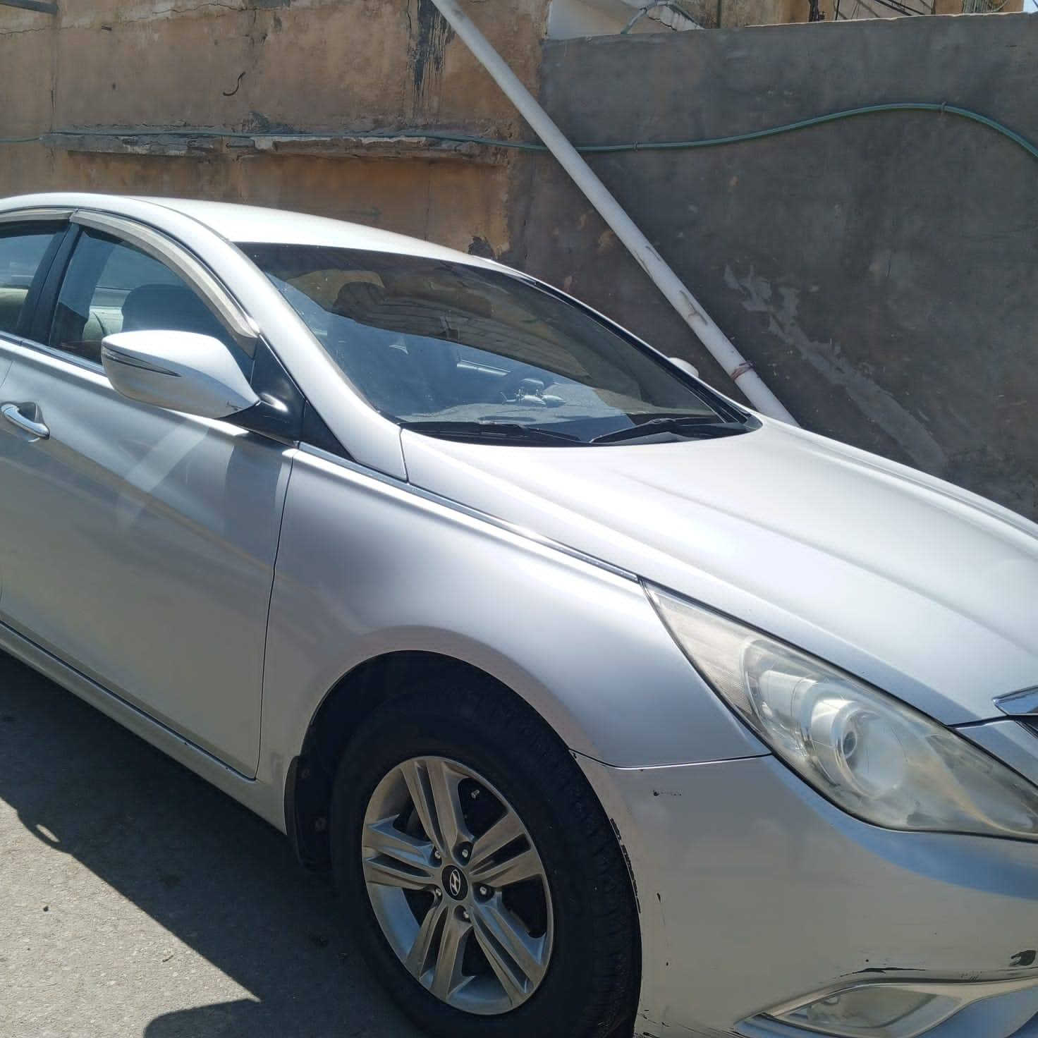 سوناتا 2014 وارد كوري
خطين 
كفاله عامه
تحويل ثاني يوم 
السعر 130
***********
