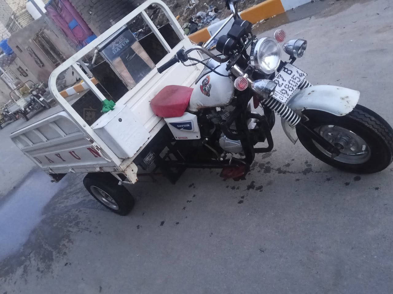 14 للبيع رقم انكليزي
سعرها مليونين  مكان سوك الشيوخ
***********
