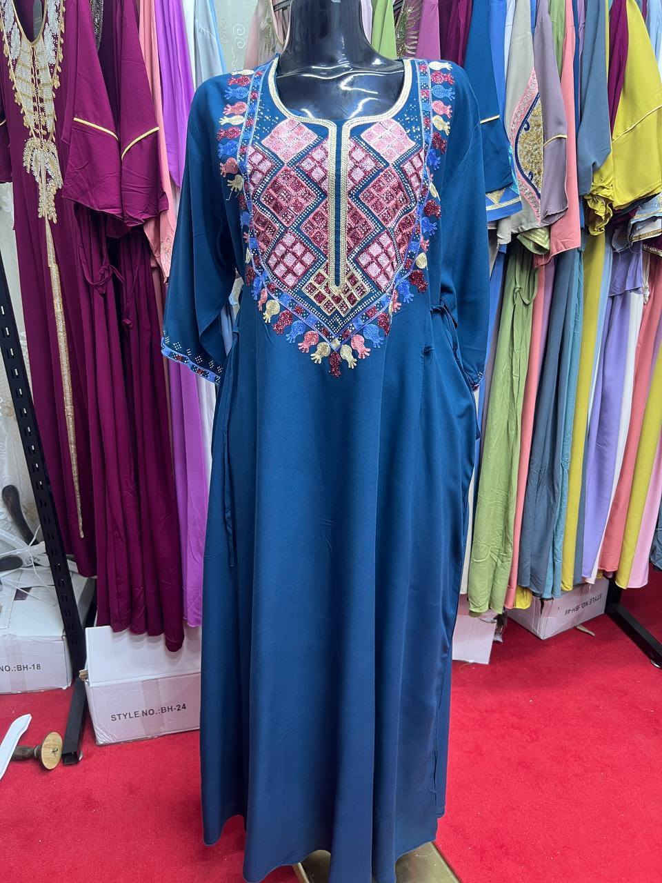 دشداشه كشمير تطريز ستراس خامه درجه اولى 
⚜️سعر الدرزن 85 الف ⚜️
قياس   2XL 3XL 4XL 5XL
عدد اللوان 6 اللوان
اقل طلب درزن


**إذا كنت صاحب هذا الإعلان وتريد حذفه لأي سبب، رجاءا أرسل رسالة إلى الدعم الفني**