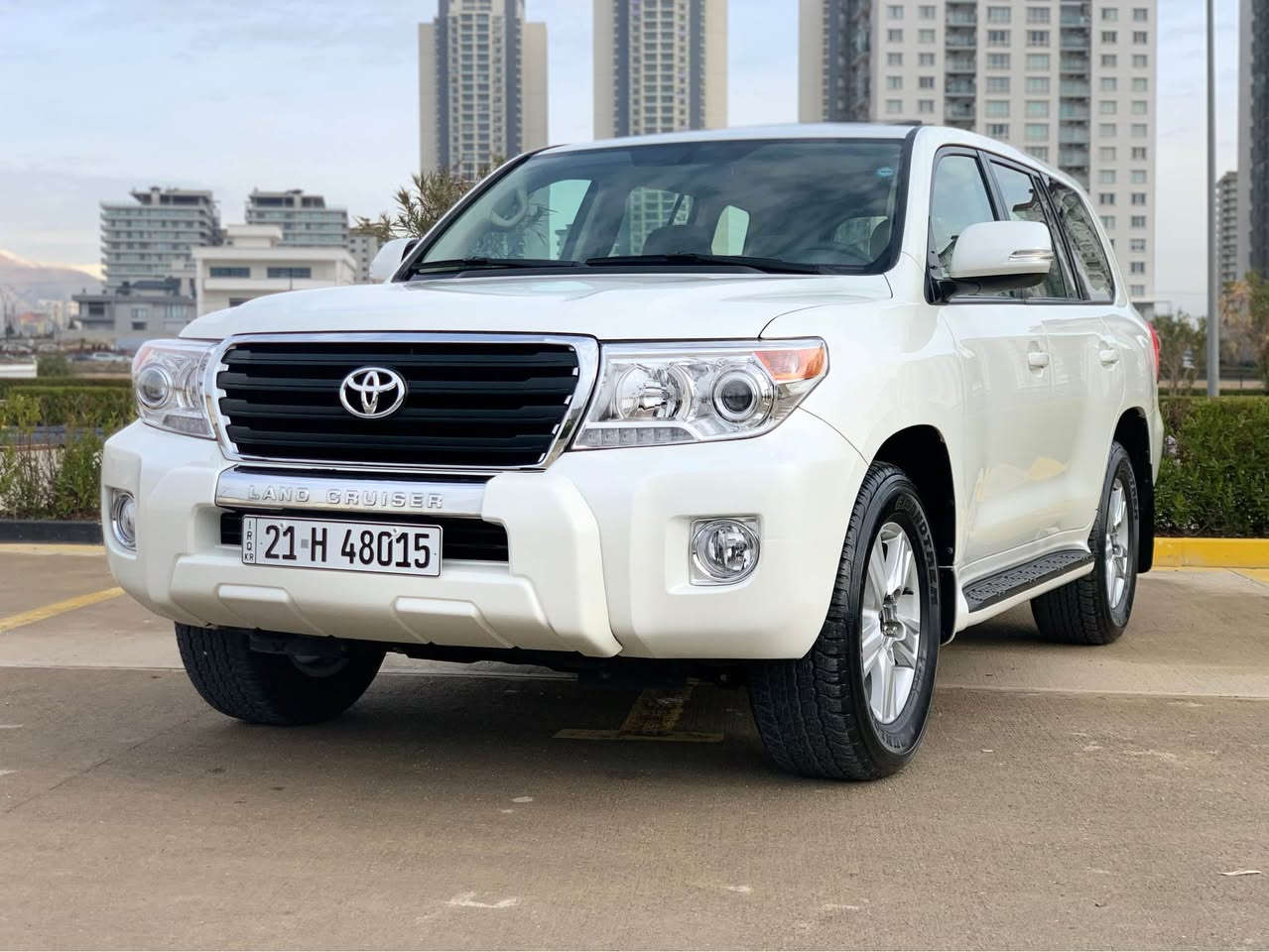 Toyota Landcruiser  
النوع :    GX.                  
سنة الصنع : ٢٠١٤
المسفة المقطوعة :   ١٥٧٠٠٠ كم
سلندر : ٦ 
السعر : ٣٩٥ $
——————————————————————
السيارة جاهزة بدون نواقص بدون كل شى، سيارة علة وضع شركة .
مواصفات : فتحة ، ثلاجة ، زينون بلادى .
(سيارة باسمنا و سنوية ورقم جديد)  
للاستفسار : 📞(***********—-٠٧٧٠١٥٥١٠٥ )السليمانية السليمانية, العراق
