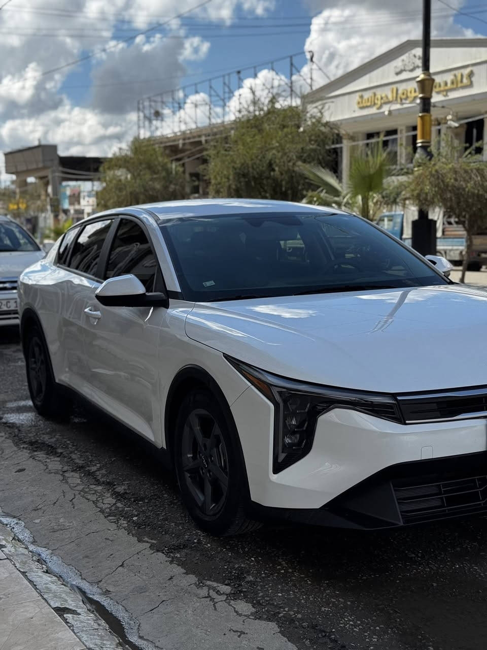 بسم الله ما شاء الله
🔥 Kia  K4   2025🔥
فول موصفات عدا البنورما 
الحادث جاملغ خلفي 
السعر 172$ وبيها مجال
للتواصل على الرقم ***********
