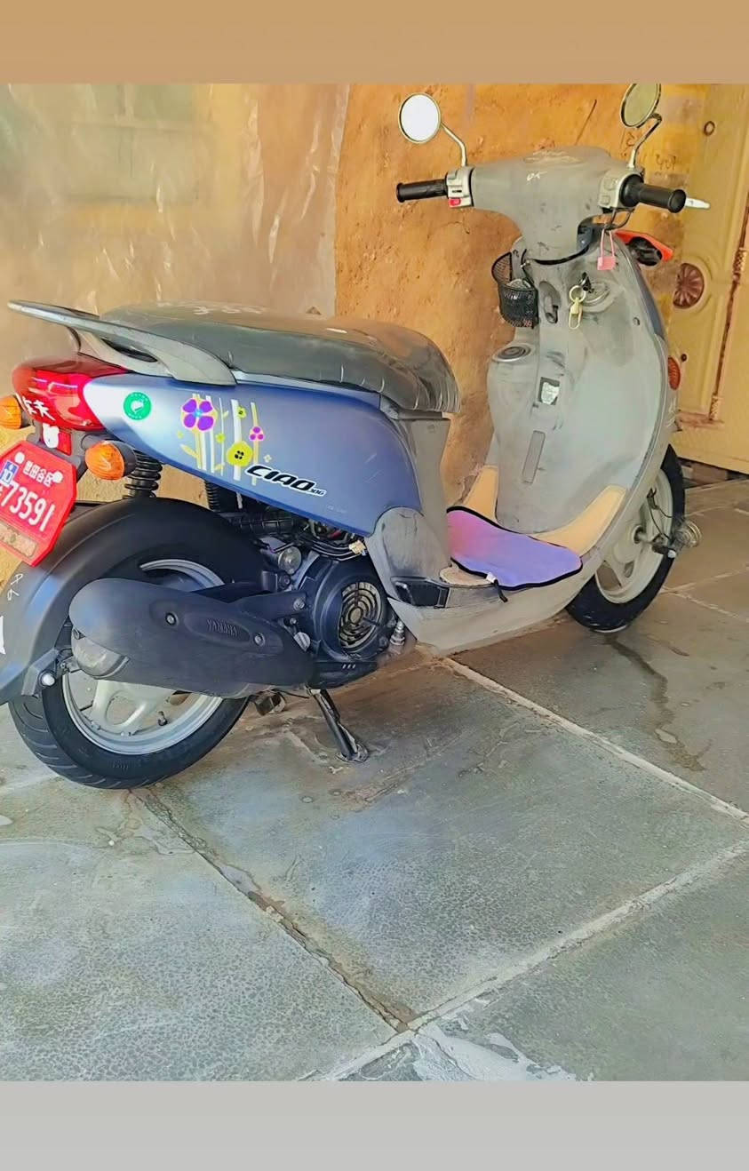 سلام عليكم 👋🎎 
فله للبيع موديل 11 
جديد كلش دراجه 🎍 
بيه تحويله مال هورن// وبيه تحويله مال دكمتين  
يعني بس شد عليه هورنات كامله كتف وتحويله كامله 
دراجه بي وقت دك سلف وتطلع 🛵 📞***********
مكاني بغداد شعله 📍🩵
