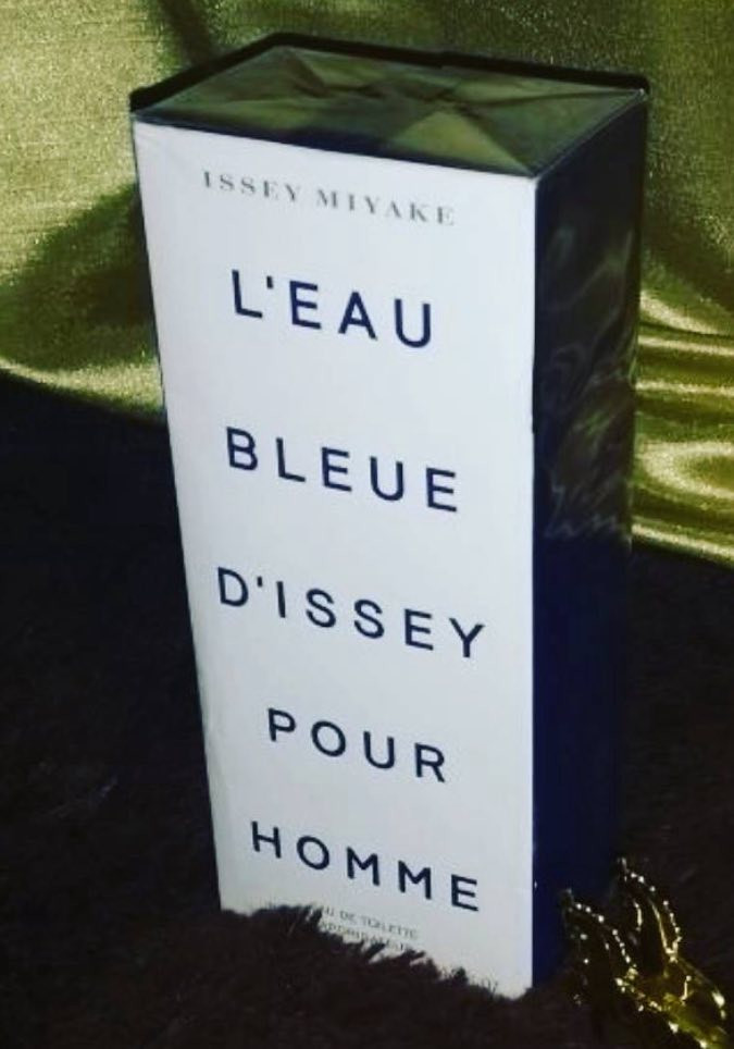 ريفل بوا امبريال ١٠٠ مل
ميسوني بورهوم أودي بارفوم ١٠٠ مل 
إيسي مياكي بلو ٧٥ مل 
لويس فيتون اوراج ١٠٠ مل 

للبيع فقط 
موجود توصيل كل محافظة العراق


**إذا كنت صاحب هذا الإعلان وتريد حذفه لأي سبب، رجاءا أرسل رسالة إلى الدعم الفني**