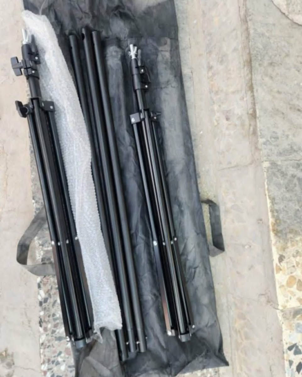 متوفر ستاند تصوير مع القماش ب25


**إذا كنت صاحب هذا الإعلان وتريد حذفه لأي سبب، رجاءا أرسل رسالة إلى الدعم الفني**