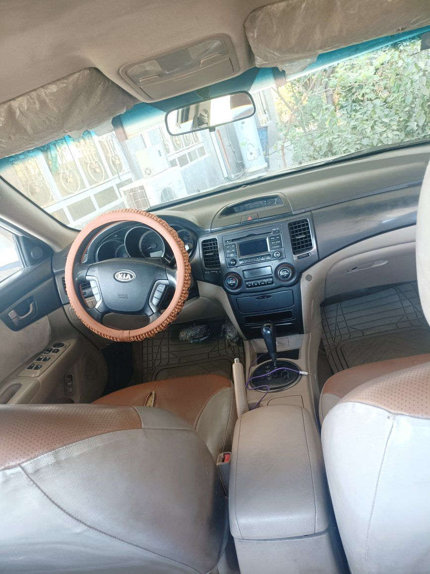 السلام عليكم ابتما موديل 9خليجي بغداد انكليزي مكينه وكير مكفول من الفتح و التنقيص تبريد ثلج سياره جاهزه بيها صبغ ابيع صبغ عام ب85 وبيها مجال مكاني بابل المهناويه *********** سنويه لل 2030
