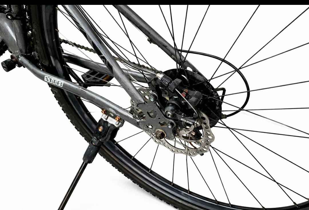 بايسكل حجم 29 
بايسكل كلش نظيفه 
بايسكل كلها بلادي 
سعر 170 وبيها مجال أربيل, العراق


**إذا كنت صاحب هذا الإعلان وتريد حذفه لأي سبب، رجاءا أرسل رسالة إلى الدعم الفني**