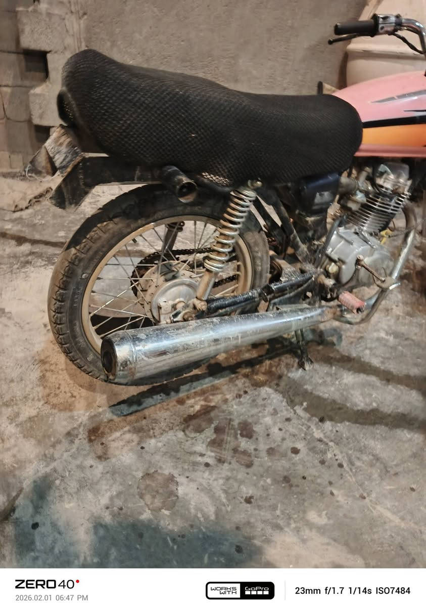 سلام عليكم دراجه 4كير. كلك. دخانه بسيطه  للبيع. ابغداد لانتصار مقابل مستشفئ حماد شهاب.  170الف


**إذا كنت صاحب هذا الإعلان وتريد حذفه لأي سبب، رجاءا أرسل رسالة إلى الدعم الفني**