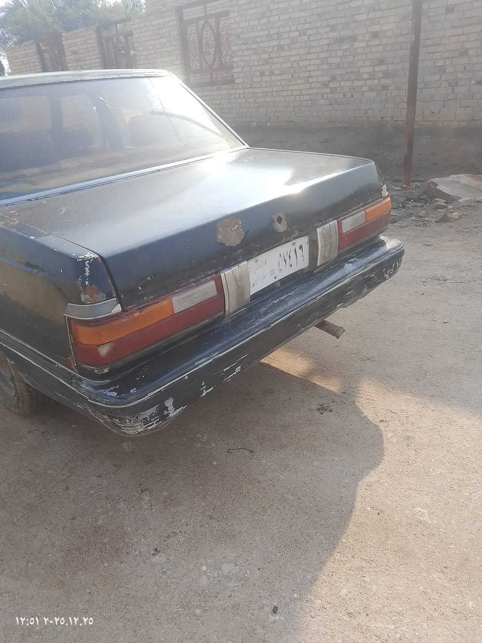 بلاش 15وبيها مجال 
سياره سوبر السعر 15وبيها رقم صدامي نينوى مكان ناصريه سوق الشيوخ رقم الهاتف ***********
