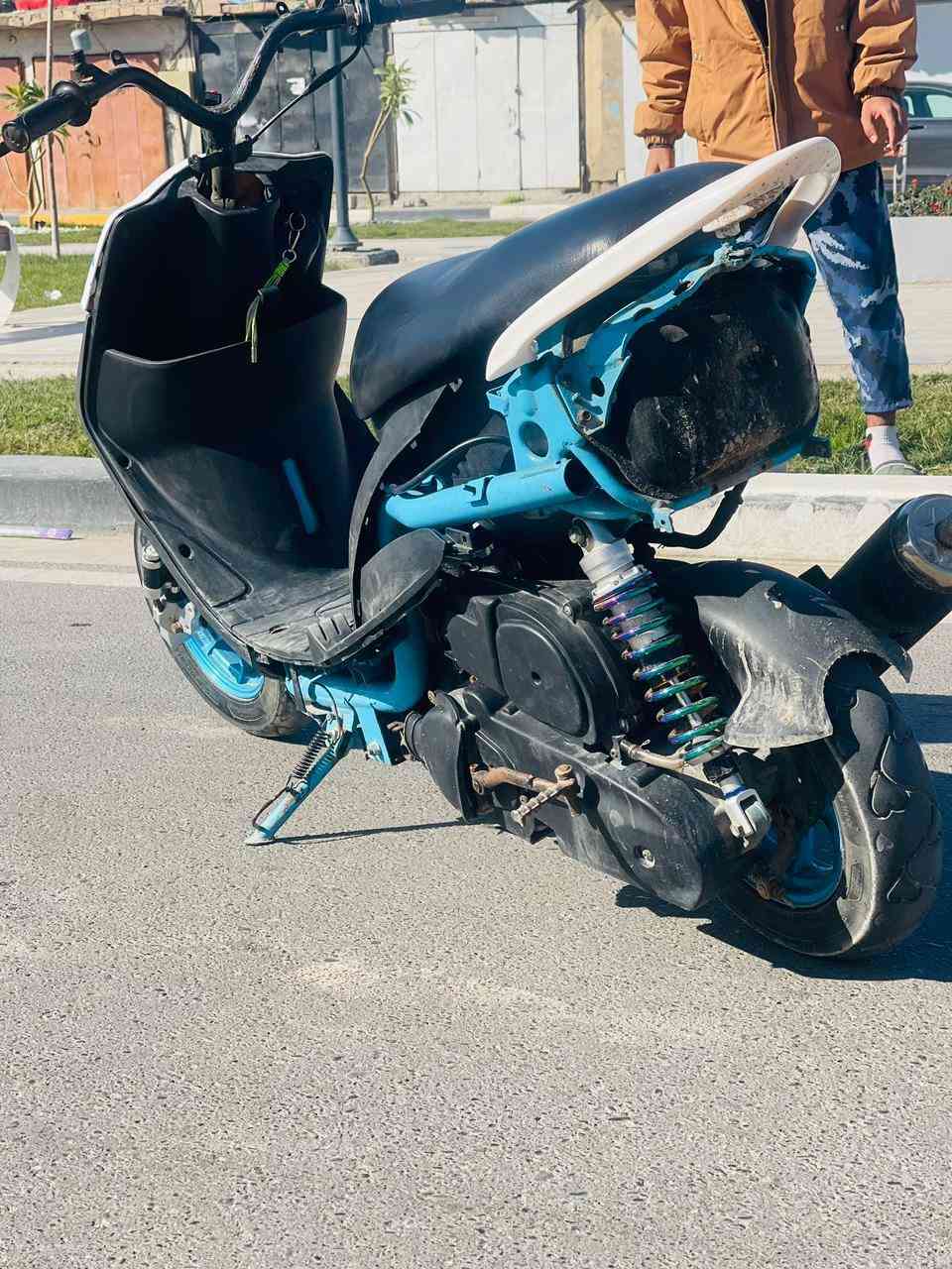 سلام عليكم داجه ماكس عدله للبيع بوشه 55 سلف داجه سرعه ومعدل سعر 550 وبيه مجال رقم ***********
