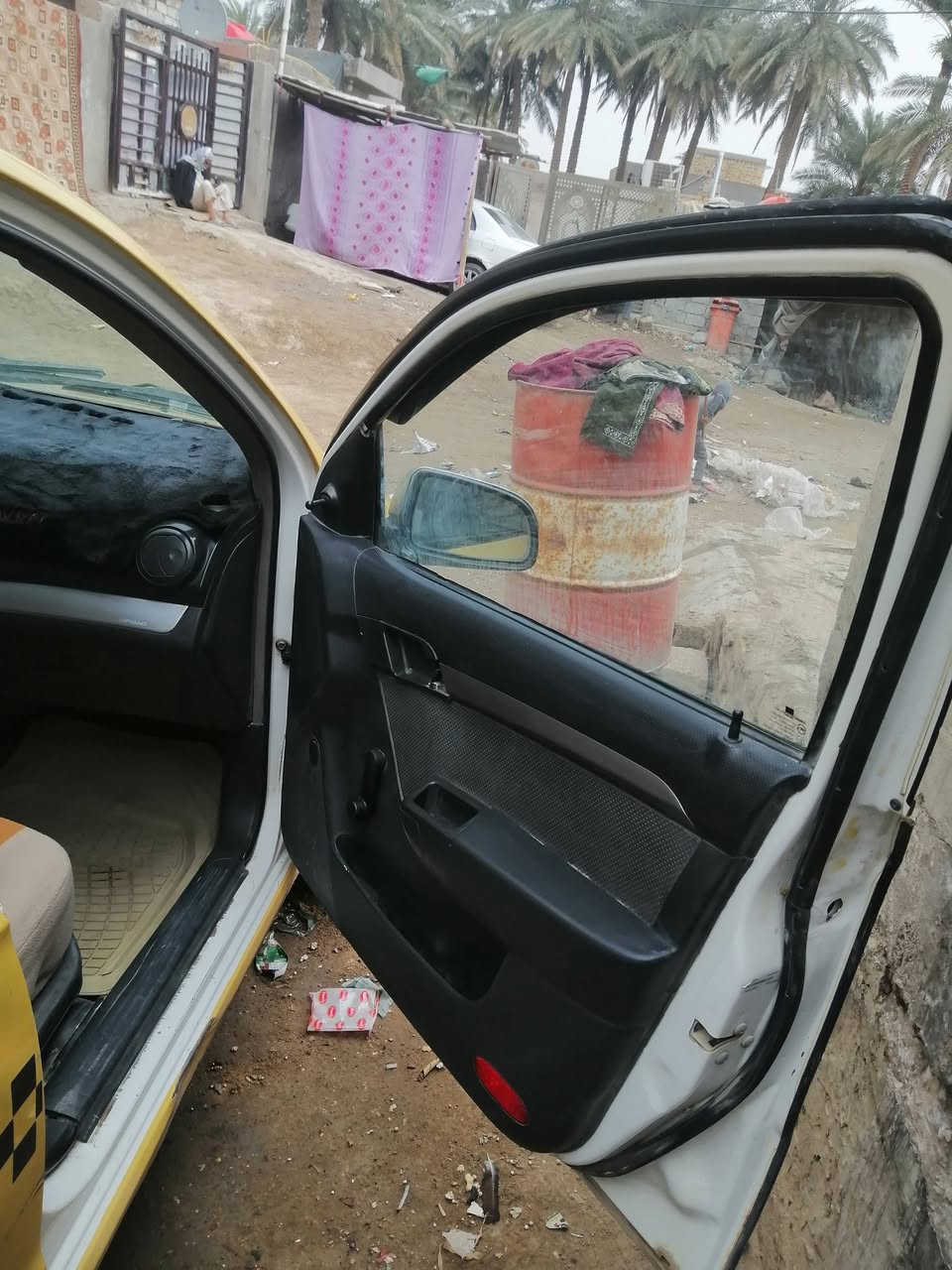 سياره افيو مسكر ورارذ امريكي السياره رقم كربلاء باسمي رقم انكليزي بيه هزه جديده تحويل ثاني يوم جاهزه محرك كير مكفولات الكشر كدامك السياره نضيف ماناقصه شي التبريد مايشتغل نقص غاز سعره 52 ورقه وبيهه مجال بصيط *********** عنواني بابل شارع 80
