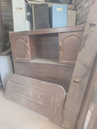 بوفيه • مستعمل • للبيع • كابينة • خزانة