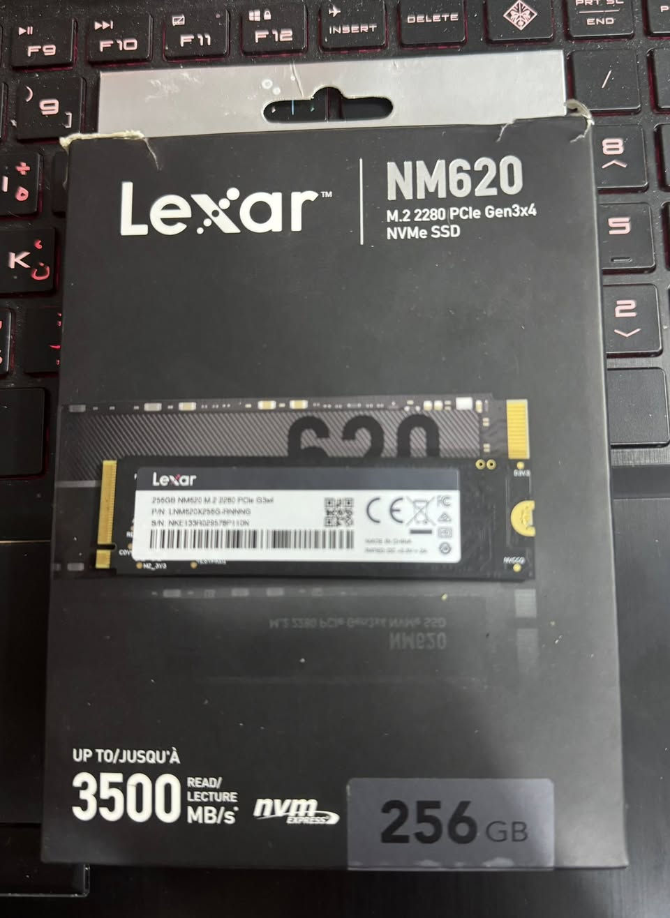 السلام عليكم 
هارد للبيع 
m.2 nvme gen 3
حجم 256GB 
السعر 40 الف مع التوصيل


**إذا كنت صاحب هذا الإعلان وتريد حذفه لأي سبب، رجاءا أرسل رسالة إلى الدعم الفني**