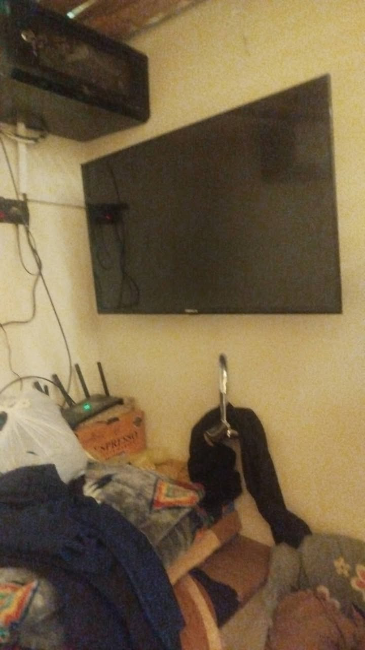 غراض لبيع مستعملة شهر واحد ***********
