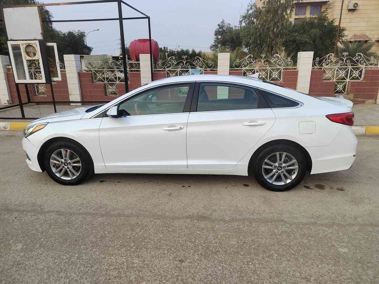 السلام عليكم لبيع سوناتا موديل ٢٠١٧  حادثهه دعاميه جاهزه من كل شي بدون دواخل شرط  بالعراق صار بيهه صبغ أثر تكشير سونار مرفق بالمنشور مع صور التكشير السعر ١٠٩ بيهه مجال بسيط جدا الشراي يتصل مكان السياره واسط الكوت مركز المدينه رقم الهاتف ***********
