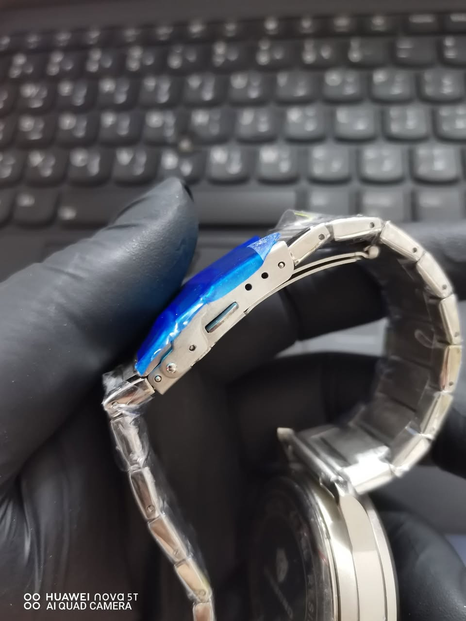 #ساعة يد رجالية ذات تصميم إبداعي من ماركة "بينبوند" (BINBOND) 
* تتميز بحركة مغناطيسية مبتكرة تعتمد على كرات معدنية بدلاً من العقارب التقليدية. 
* تصميم تيتانيوم مقاومة للماء. 
#بسعر 35 الف


**إذا كنت صاحب هذا الإعلان وتريد حذفه لأي سبب، رجاءا أرسل رسالة إلى الدعم الفني**