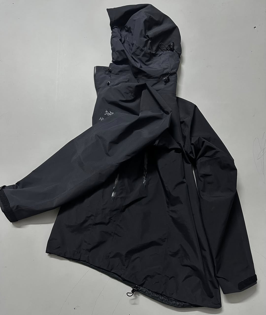 سڵاو و ڕێز 
گۆرتێکسی ئارترێکس 
مۆدێلی Beta AR
ئۆرجیناڵ %100
خاوێنی %95 

سایزی XL 

تکایە ئۆرجیناڵە تقلیدی بازاڕ نییە 
  ئەوەی تقلیدیشی دەوێ هەیە

گەیاندن بۆ سەرجەم شارەکان بەردەستە
کەناڵی تیلیگرام
https://t.me/davarsstore
***********
