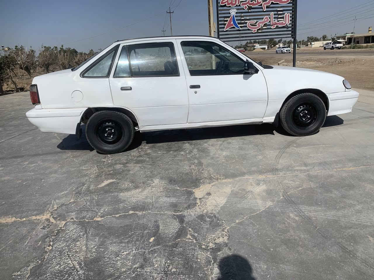 دايو لمنز 1996 رقم ديالى سنوية إلى 28 تحويل ثاني يوم جاهزة كير مكينه تخم تاير صدر امامي خلفي جديد كهربائيات شغالة بيها صبغ حزام بدون ظربة السعر 23 وبيها مجال بسيط للاستفسار الاتصال على الرقم ***********
المكان واسط العزيزية
