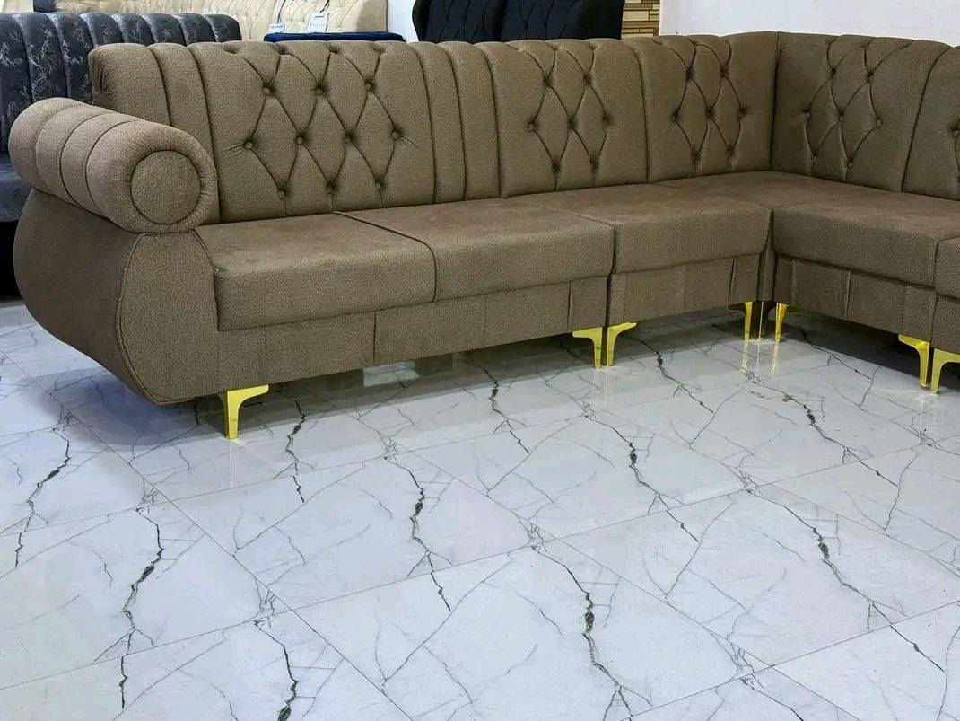 عرروض خاصه 😍😍

موديل درهم 700الف فقط 

تخم عراقي مودرن تركي عشر مقاعد خمس قطع 
10مقاعد700
9مقاعد 660
8مقاعد 585
7مقاعد 535
5مقاعد 435

خمس قطع اثنين كبيرة ثلاثيه وحده وسط ثنائية و كرسيين مع كوشات عدد 6
جميع الالوان متوفره
توصيل داخل بغداد مجاني 
اطراف 15

القاعدة خشب كله بلوك 18مل
القماش چگور قديفه ثكيل او حسب الطلب متوفر انواع الاقمشه 
الاسفنج مميز اول مضغوط علو الاسفج 7سم 

❇️قياسات القنفات ❇️
190سم  القنفه الكبيرة ام ثلاث مقاعد 
150 سم القنفه الوسط ام مقعدين 
75 سم  الكرسي

العمق الكلي للتخم  75 سم عرض المقعد الصافي للجلوس 60سم
ضمان حقيقي للامانه 5سنوات 

للحجز ارسل
 الصورة 
والاسم 
ورقمين موبايل
والعنوان
على الخاص
الي يريد طبله سعرها 50

التوصيل خلال 4ايام فقط


**إذا كنت صاحب هذا الإعلان وتريد حذفه لأي سبب، رجاءا أرسل رسالة إلى الدعم الفني**