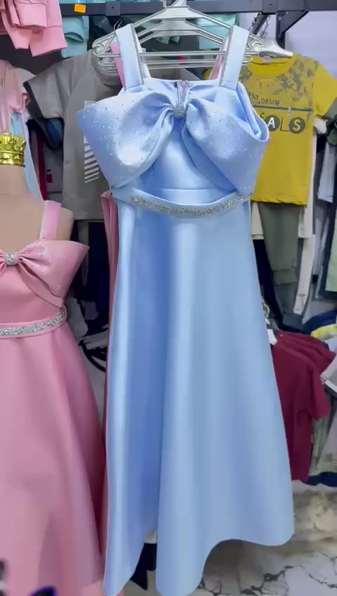 فستان مناسبات نسائي متوفر في مجمع اوركيد ستايل للالبسه التركيه المستورده شطره شارع الگص عمارة جبار عبدعلي الويده للحجز واتساب ***********
