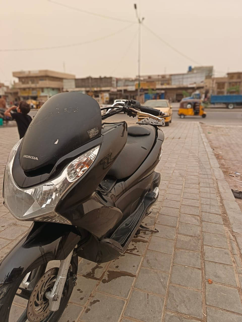 سلام عليكم بيس اكس جيل الأول دراجه حلوه شلعه معدل حساسات كهربيات كله شغال سعر1450 عنوان مدينه الصدر رقمي***********

