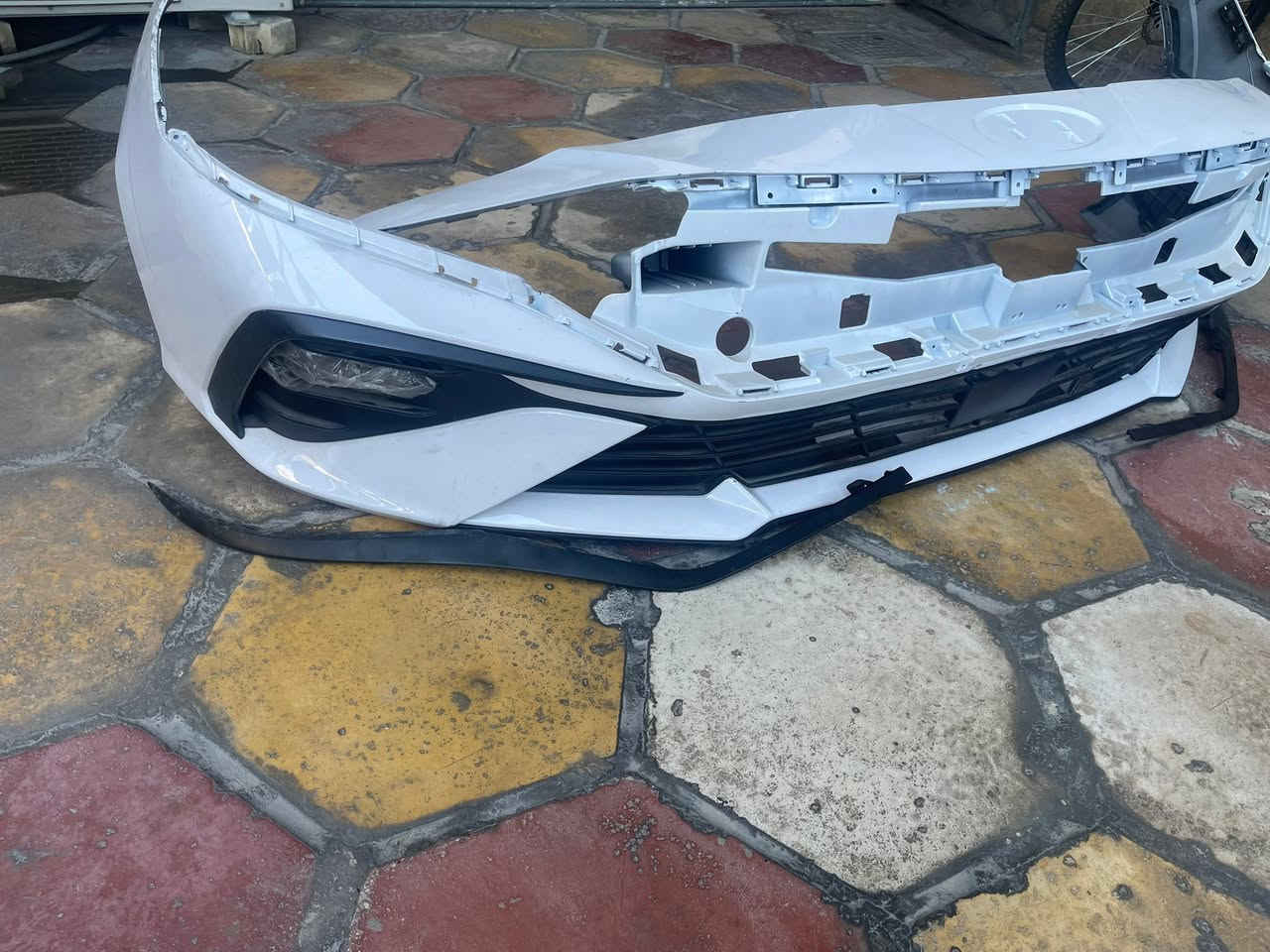 السلام عليكم 
للبيع دعاميه اماميه النترا تجميع  صيني  جديده بس الشباج ملحوم  الباقي جديد بالنايلون للتواصل واتس فقط *********** 
٢٥/٢٤
