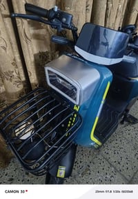دراجه R7 نظيفه جدا بطاريات تعبانه السعر 250 الاعظميه 07700629150
