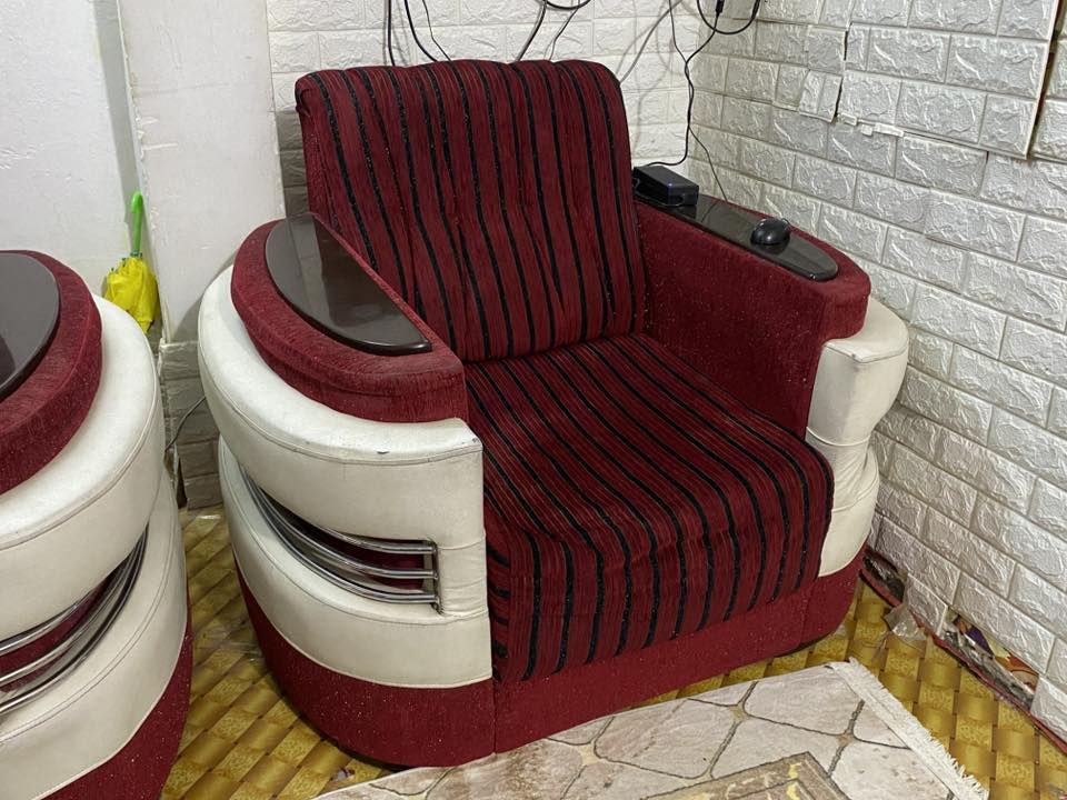 تخم قنفات للبيع
وزن ثقيل يحتاجلهن شوي ترتيب ماخذيهن قبل سنتين ب ٨٥٠ 
الف
👇🏻👇🏻👇🏻👇🏻👇🏻
رايديهن ب ٣٥٠ الف
للتواصل ***********
