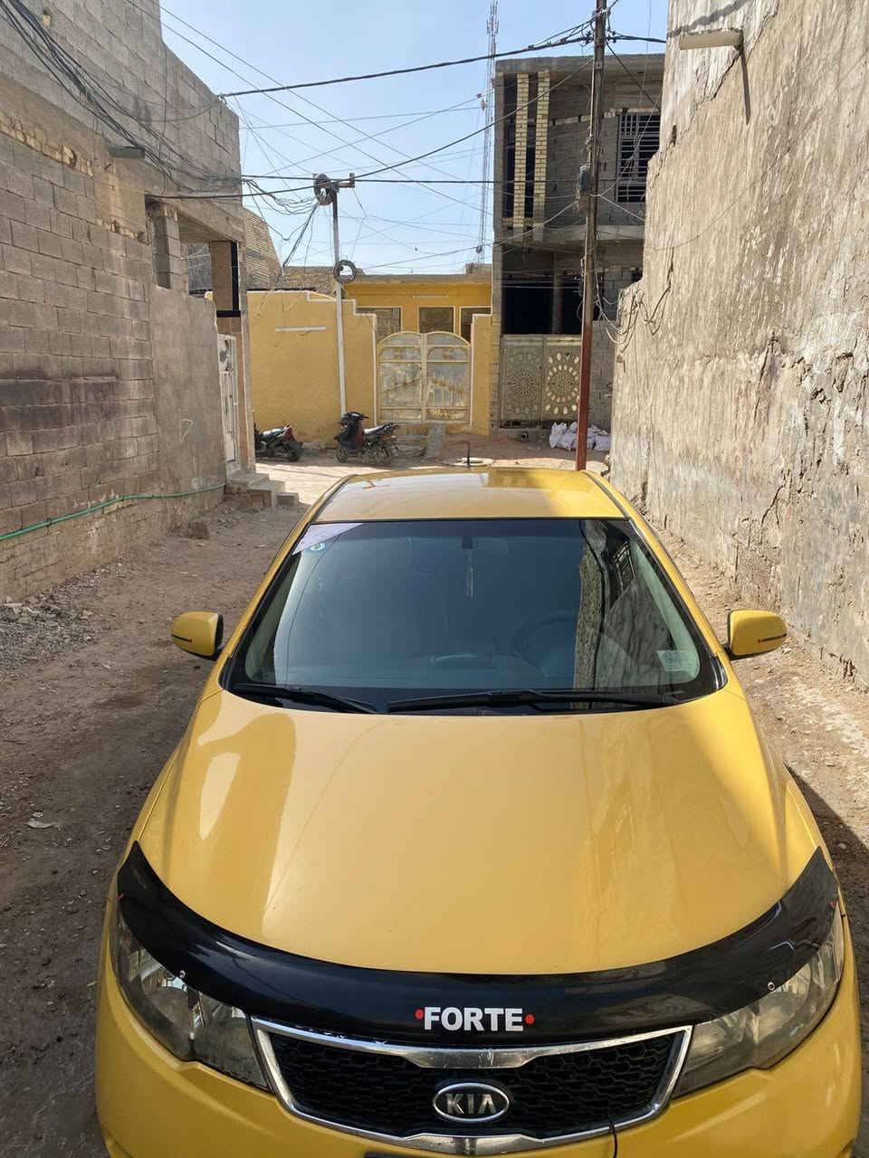 سلام عليكم فورتي مديل ١٣  حدث فقط جملغ خلفي سعر ٨٥ وا بيه مجال الموقع بغداد سبع قصور  ***********
