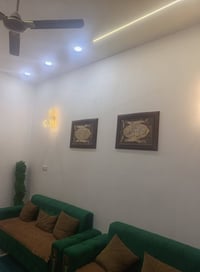 الموضفين مقابل الصحفيين • ١٠٠م • طابو