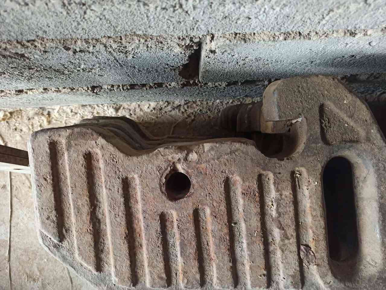 بەردی پێشی تراکتۆر بۆ فرۆشتن جوتی بە75هەزار هەشت دانەیە بەیەکەوە ئەیفرۆشم شوێن شارەزور 
***********
***********
