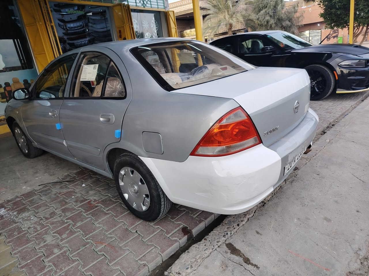 يالله سلام عليكم سني رقم ديالى جديد موديل 2007سياره جاهزه تخم تاير صبغ حزام محرك جديد تبريد شغال كير اوتوماتيك  سنويه 29 سعر 75وبيه مجال  مكان الانبار  هيت رقم الهاتف ***********
