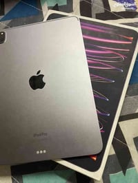 ايباد M4  ذاكره 256 عدد شحنات 500 فطر تحت شاشه مثل ما موضح   سعر ايباد...