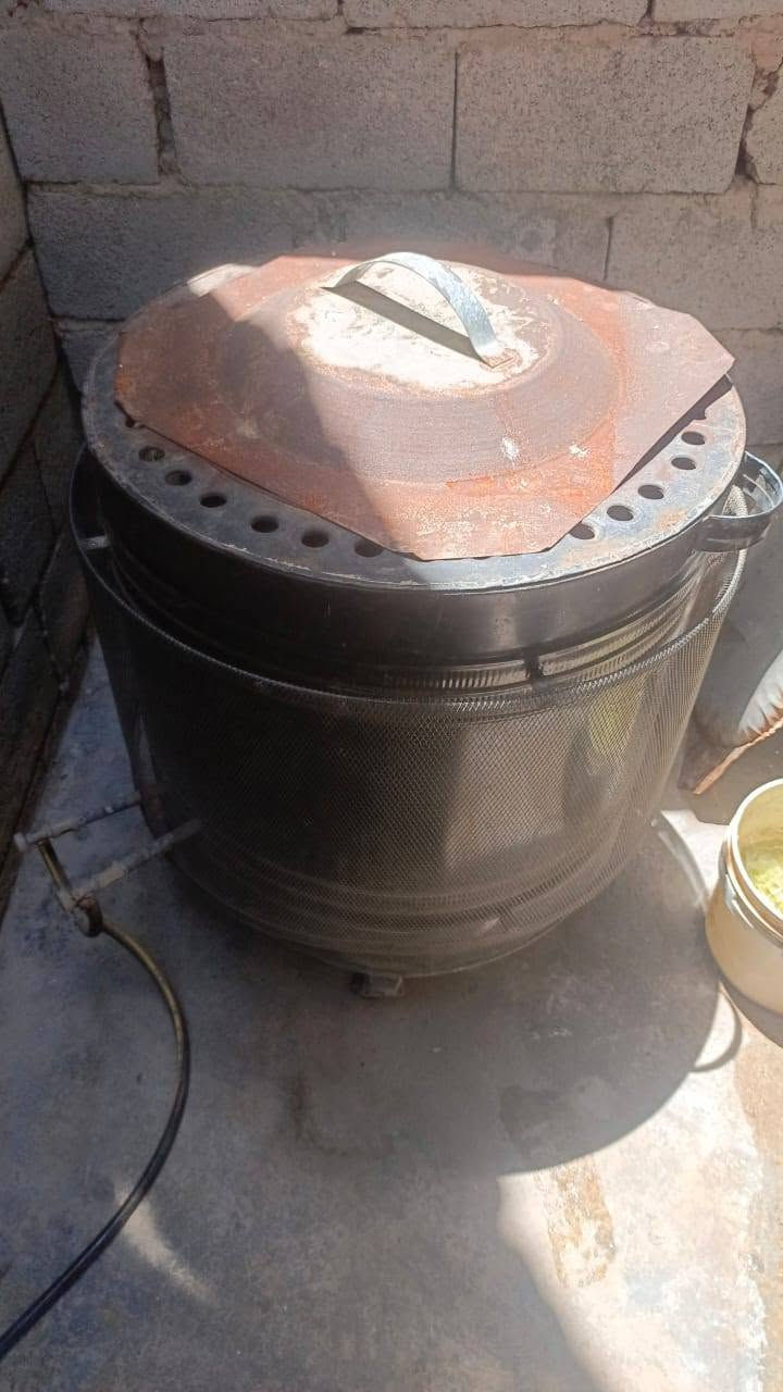للبيع مستعمل نضيفات مبرده دكت جانبي حجم 50 السعر 250 وبي مجال و تنور غاز حجم وسط السعر 60 وبي مجال  الموقع كاطون الرحمه للأستفسار خاص


**إذا كنت صاحب هذا الإعلان وتريد حذفه لأي سبب، رجاءا أرسل رسالة إلى الدعم الفني**