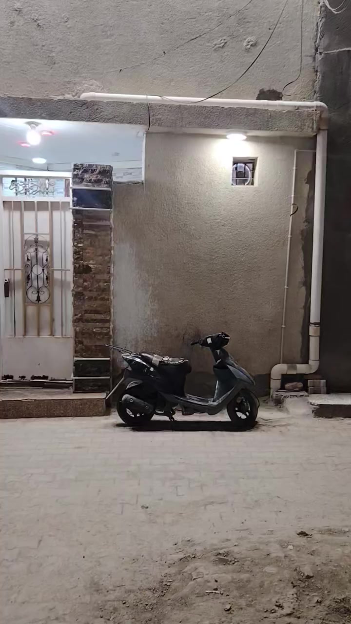 بيت طابقين قرب مكتبه الإمام الحكيم.. التفاصيل داخل الفديو.. وللاستفسار اتصل***********
