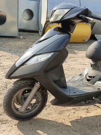 البيع ثعلب جتي ار السعر 850 أو بيه مجال دراجه رمبه المكان الكماليه 077...