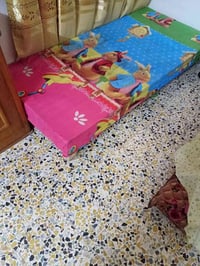 تخات • حي الانتصار • للبيع