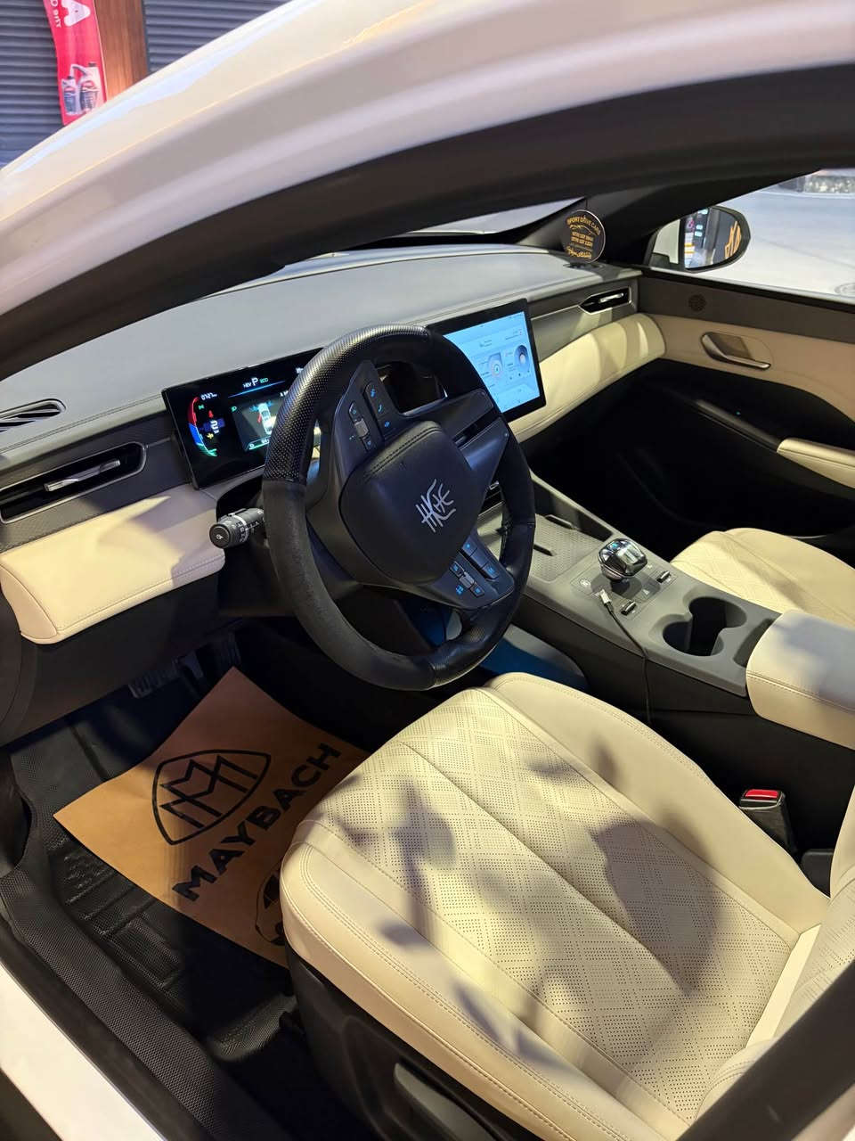 سلاو لە برادەران byd qin plus ناو زەیتونی ویلکڕۆم سەیارەکە نمونەیە لە جوانی ١٢ کم ڕۆشتوە هیچی پێوە نیە هەموو گیانی بەشەرتە السليمانية, العراق


**إذا كنت صاحب هذا الإعلان وتريد حذفه لأي سبب، رجاءا أرسل رسالة إلى الدعم الفني**