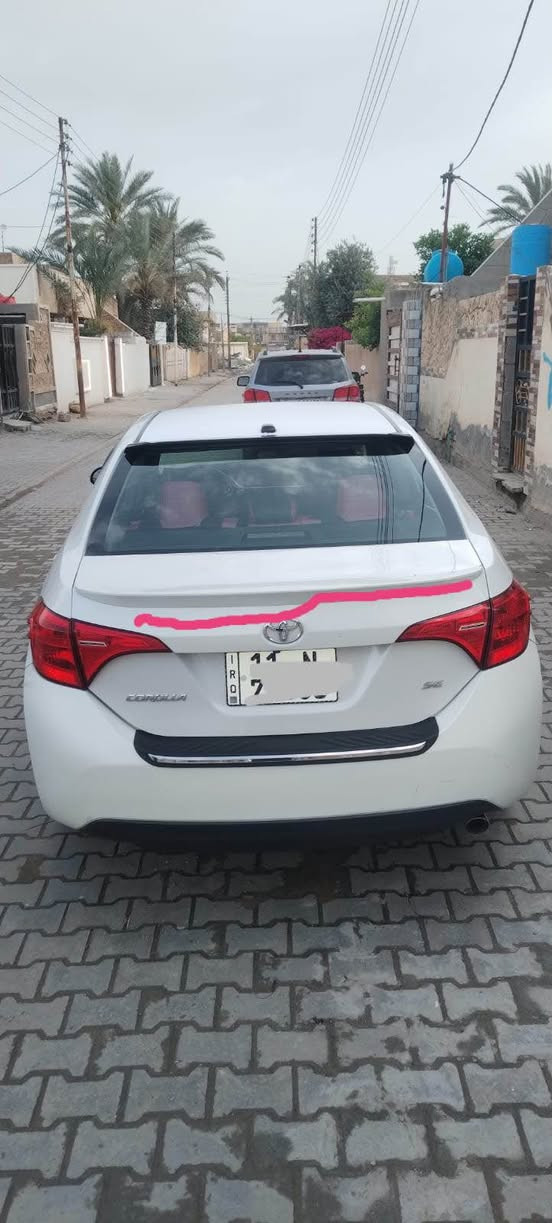 كورلا ٢٠١٨ امريكي se 
بجم قرش لون ابيض صدفي
مواصفات السيارة
شاشة كبيرة
شفتات استيرن
تحكم فول
نضام sport و ecko
 رادار وتحديد مسار
اشاير بالمري
عليها اداما كاملة سيارة بحالة جيدا جدا
مدوشم الكشنات بنواب و الارضيات والصندوق
بيها ملاحظات بسيطة شخوط الدعامية الامامية وحالوب جدا خفيف بالقمارة
السعر ١٣٣ وبيها مجال لطيبين
مكان السيارة بغداد الاعظمية
*********** بغداد, العراق
