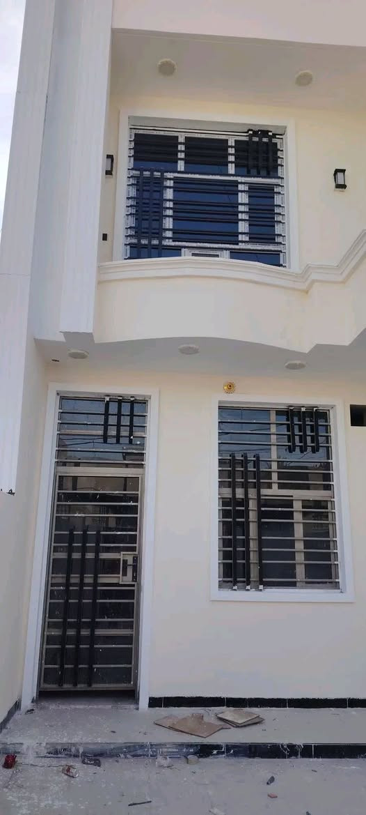 السلام عليكم ورحمة الله وبركاتة
مستعدين نصبغ كافة البيوت خارج و داخل
عمل الفلين
ديكورات بنلات
ورق جدران 
تنظيف شبابيك و صبغ شبابيك بأنسب الاسعار
الاتصال على الرقم او مراسلة الصفحة ***********
و الرزق على الله سبحانه و تعالى
