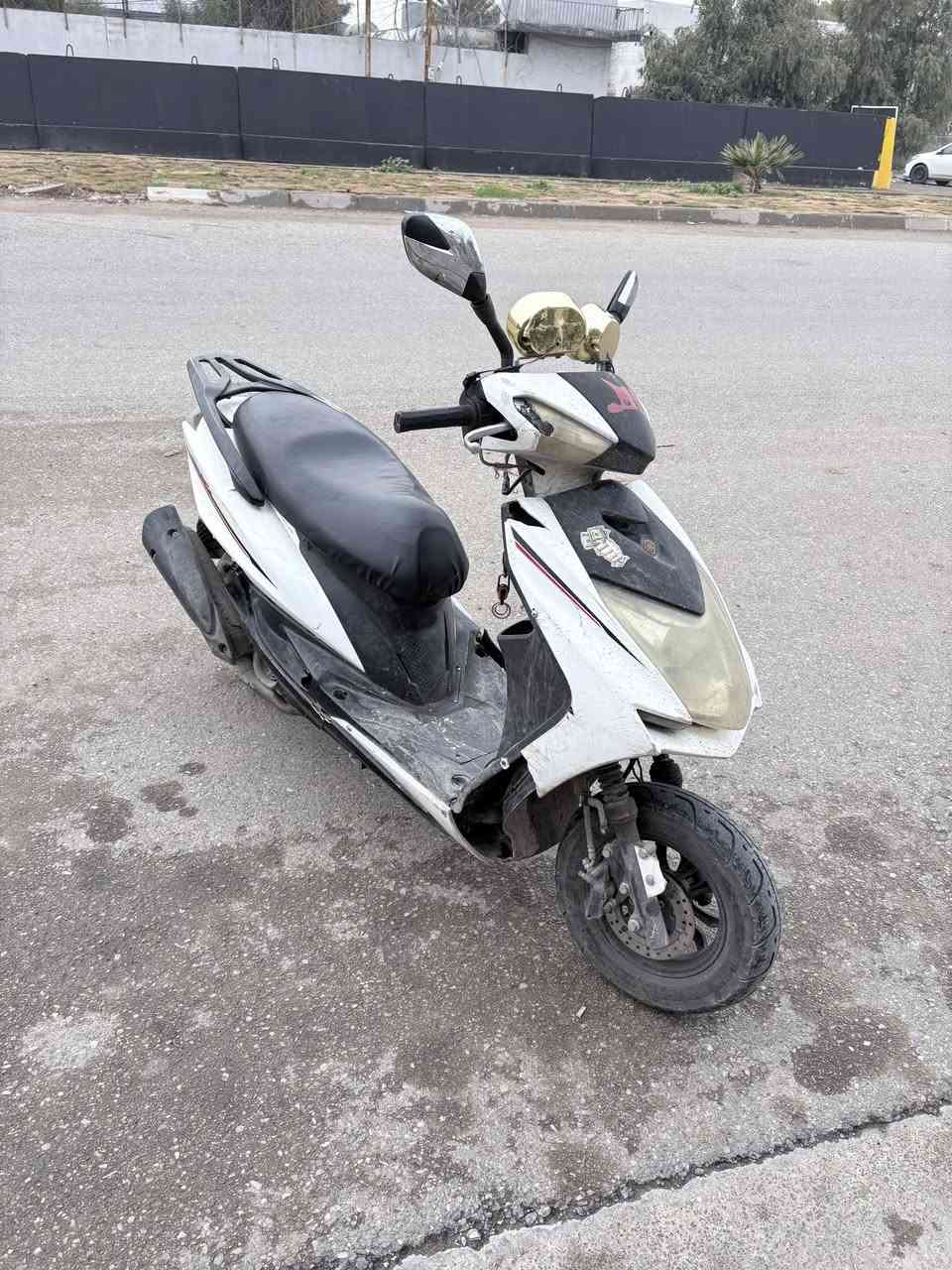 سلام عليكم ماطور ماكس سكنس يباني نضيف فول كهربايات كله شقال كامل كيجات كله شقال رباعي كفراته بلادي صالنصه رياضي اف ام شلعه ومعدل فول مكاني بل واسطي السعر 375وبي مجال للشراي يخبارني ***********
