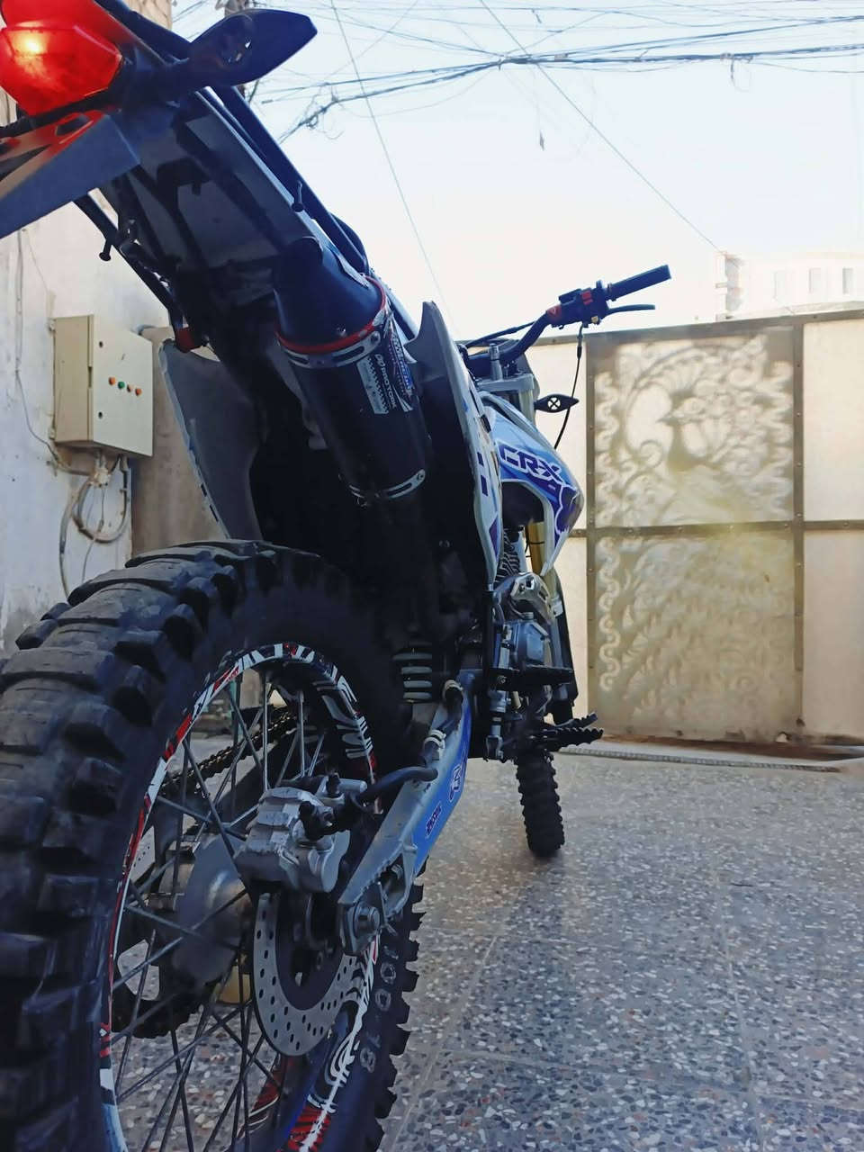 سلام عليكم شباب دراجه قفاز crx 122 مكينه حجم 300cc مديل 2024 مكفوله عام
بيه ملاحضات بسيطه جدا 
مكان بغداد جديده لاستفسار ***********
السعر واحد و400 وبيه مجال حك الجيه
