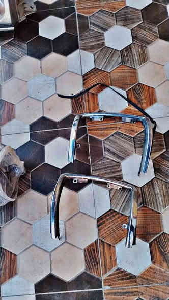 يالله وصل وجبه لايت كيا بونتيشه شرط حاويه سعر زوج ب90 بيهن مجال فقط للي يخذ زوج غير شامل توصيل يعني السعر بدون توصيل التوصيل كافه محافظات ب5الف لاستفسار ***********
مكاني ديالئ خالص هبهب ملاحظه سكنات غير متوفره
