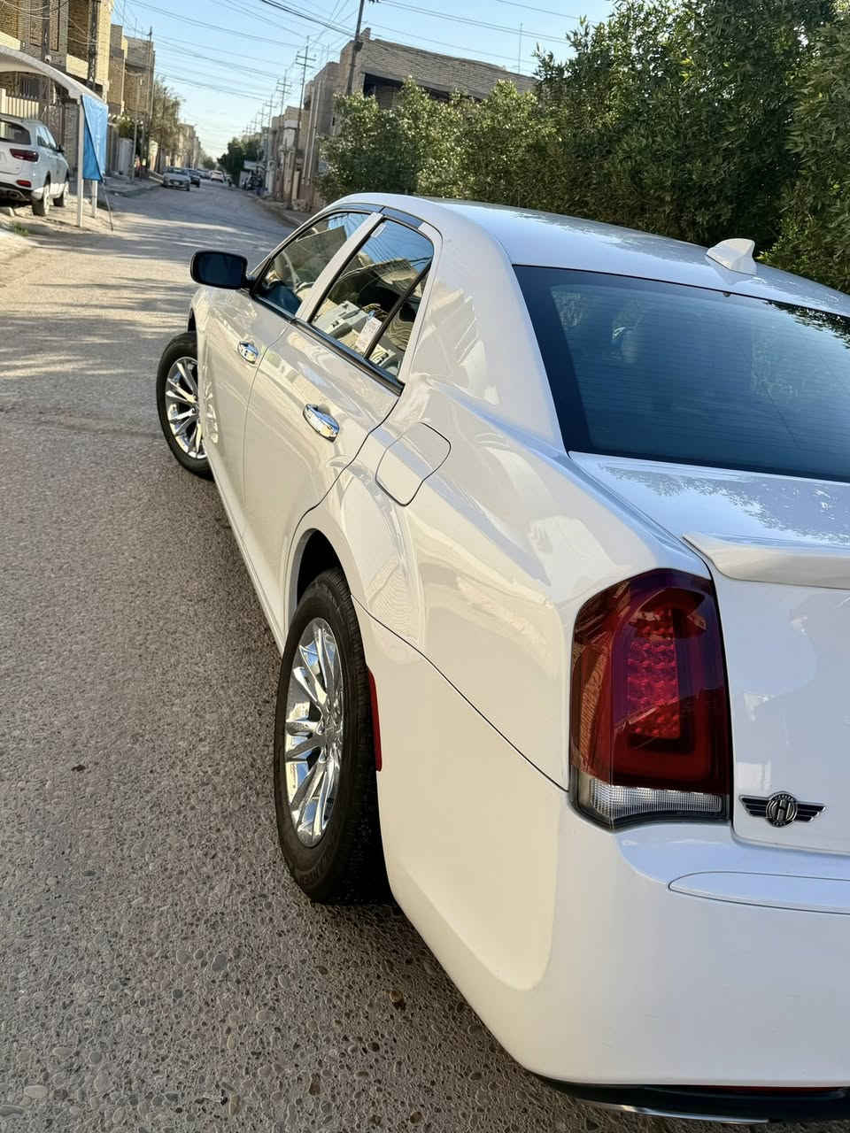 السلام عليكم 
كلايسلر اوبامه 2019 S(GOLD)
أس كولد
فول مواصفات عدى البنوراما
رقم اربيل تحويل وكاله حاضر
وارد كندي كفاله فقط بيه كارت
گد شبر + بگصة البنيد صبغ شبرين
عندي بيه سونار
سياره جاهزه من كُل النواحي
جديده كارتون
ماشيه 112mil
السعر268وبيه مجال للشراي
مكان السياره ميسان العماره
***********
