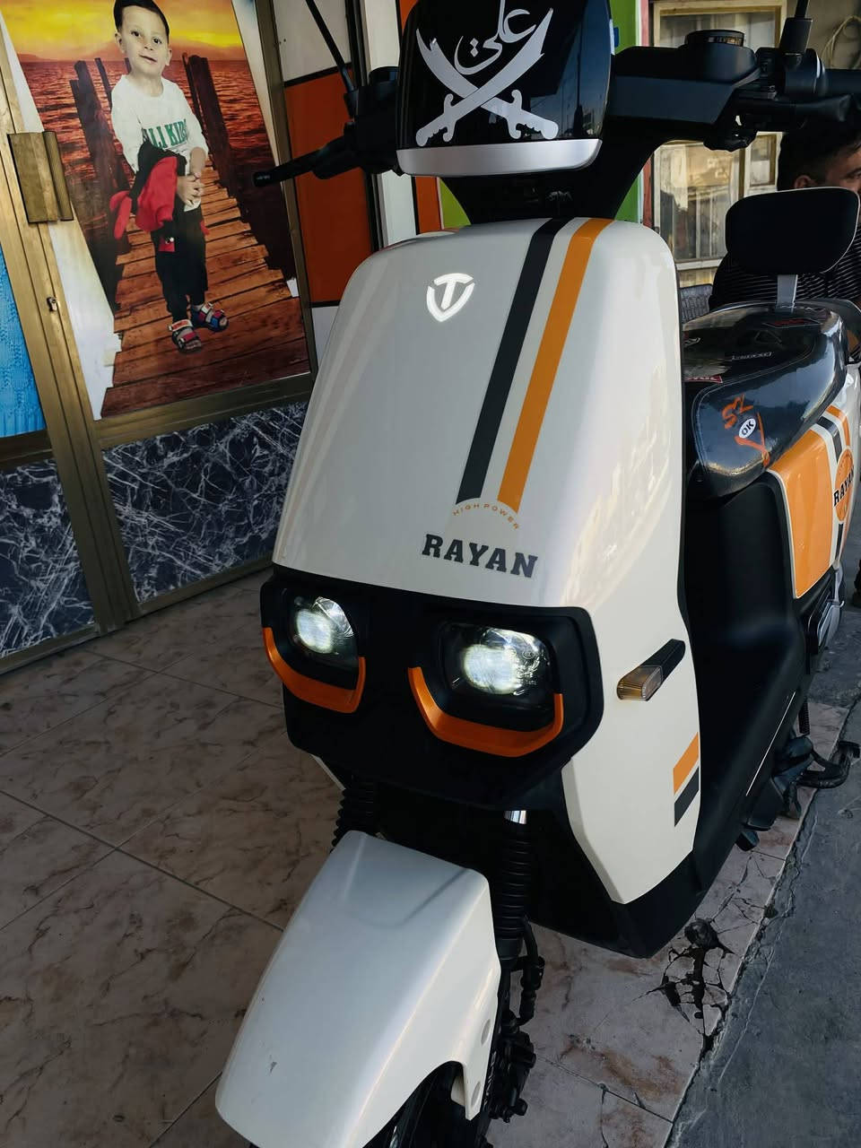 السلام عليكم دراجه شحن ريان للبيع موديل2025.... 6بطاريات كبار جديده فول مواصفات العنوان ديالى بعقوبه ، الرقم ***********
